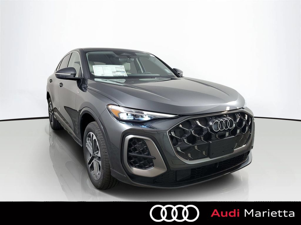 Daytona Gray Pearl Effect 2026 Audi Q5 Sportback Sedan All-Wheel Drive 7-Speed Automatic