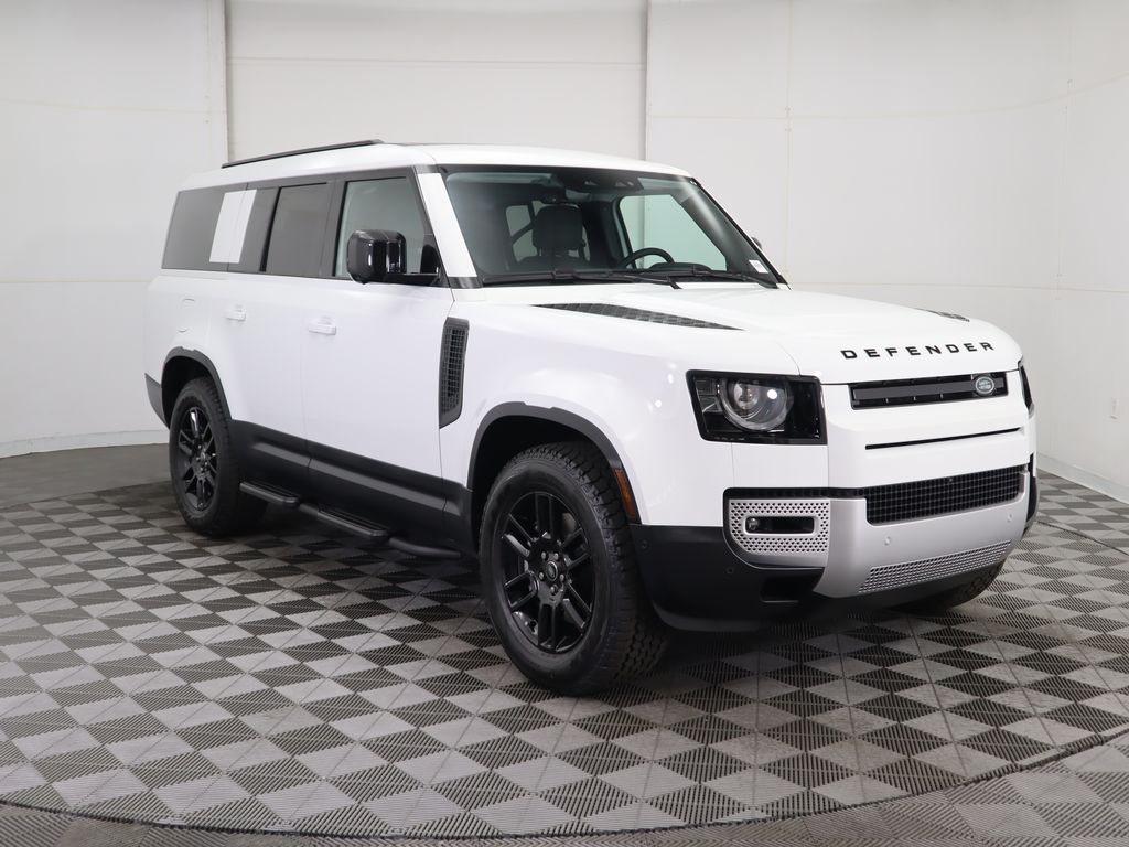 2025 Land Rover Defender 130 3