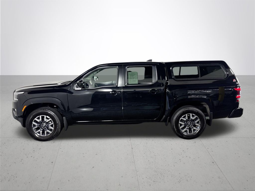 2024 Nissan Frontier SL