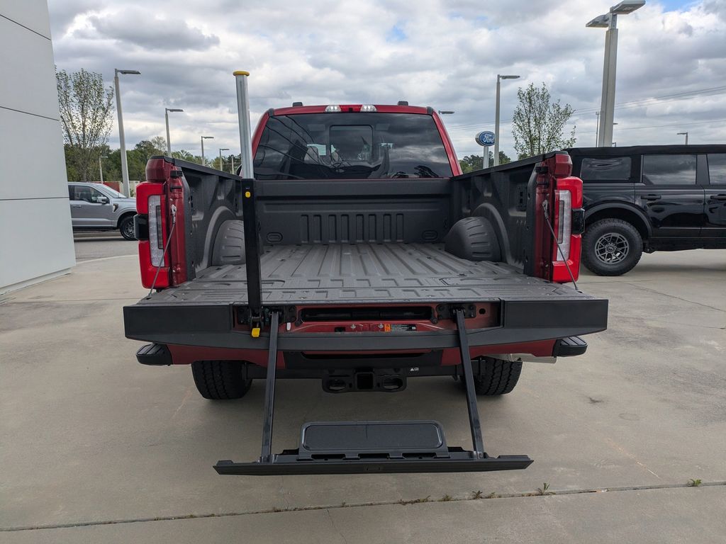 2026 Ford F-250 Super Duty Platinum