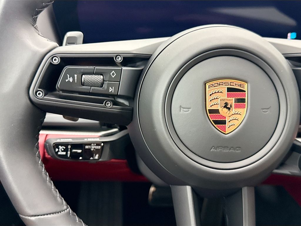 Thumbnail: 2026 Porsche Panamera - 13