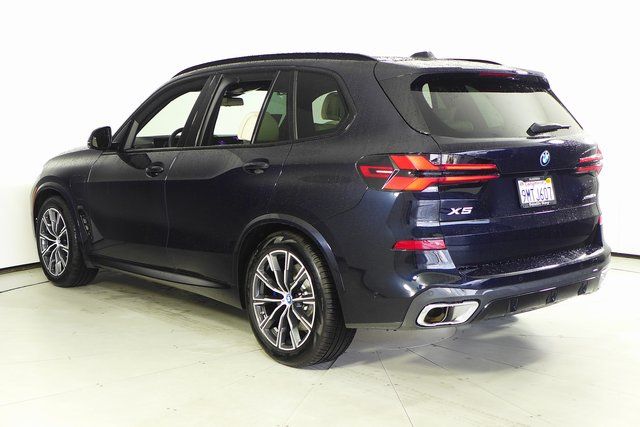 2025 BMW X5 xDrive50e 9