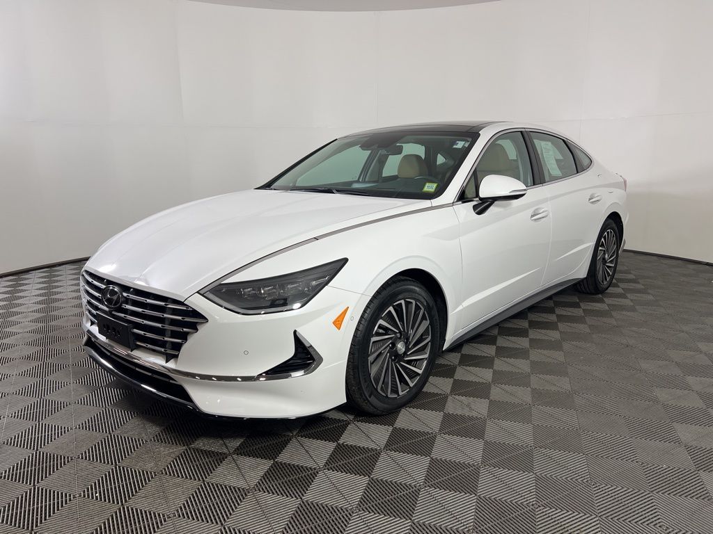 Certified Used 2023 White Hyundai Limited image 4