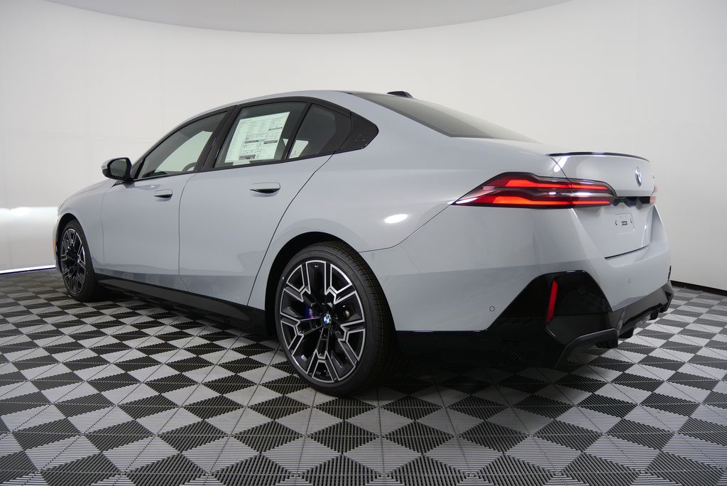 2026 BMW 5 Series 530i 5