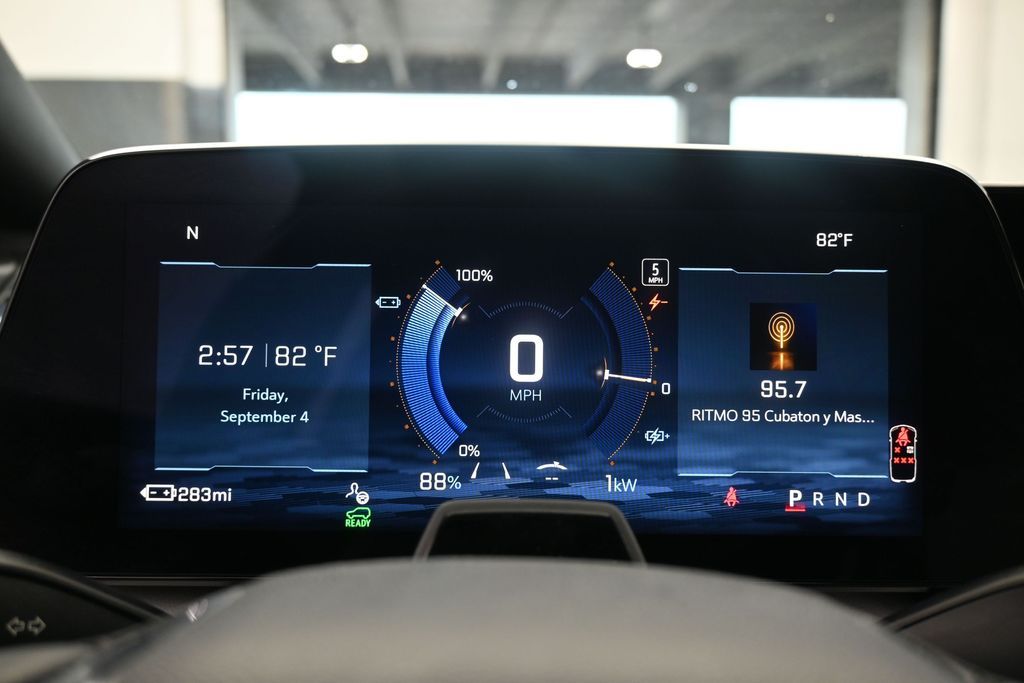 Used 2024 Galaxy Gray Metallic Chevrolet LT image 32