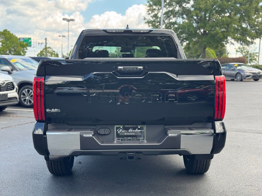 2026 Toyota Tundra SR5 CrewMax photo 8