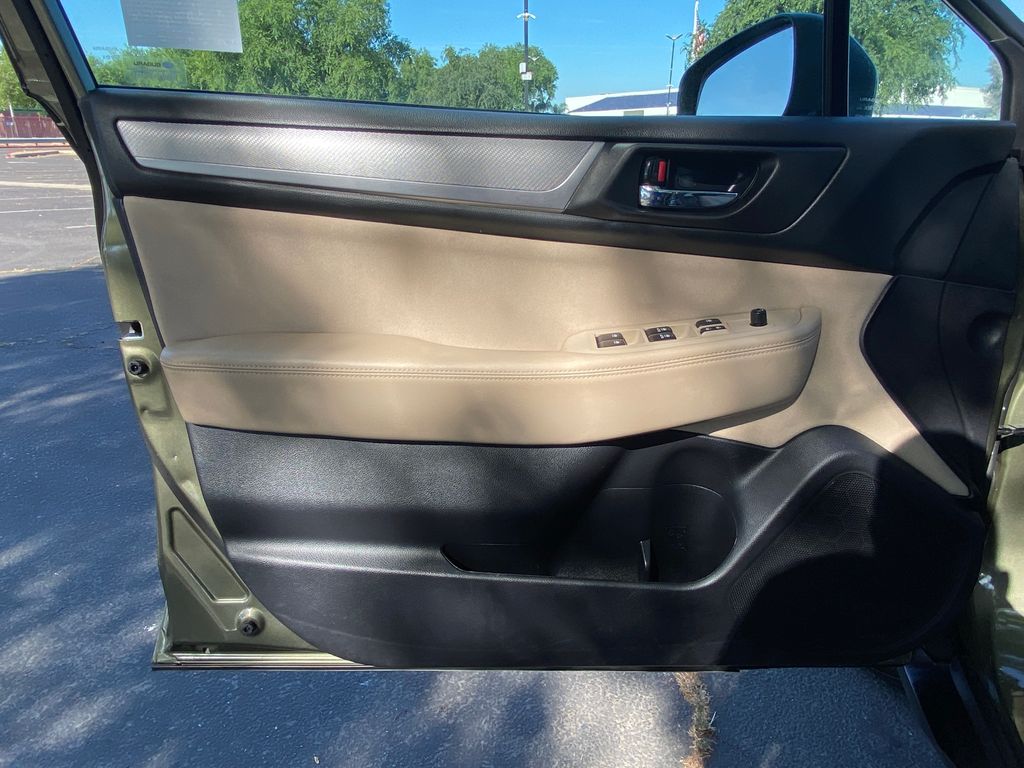 2018 Subaru Outback Premium 27