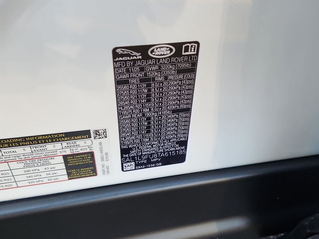 Thumbnail: 2026 Land Rover Range Rover Sport - 10