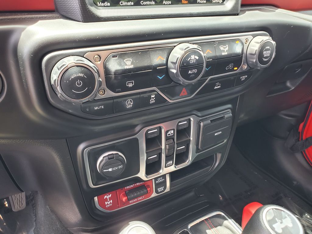 2022 Jeep Wrangler - $31,998