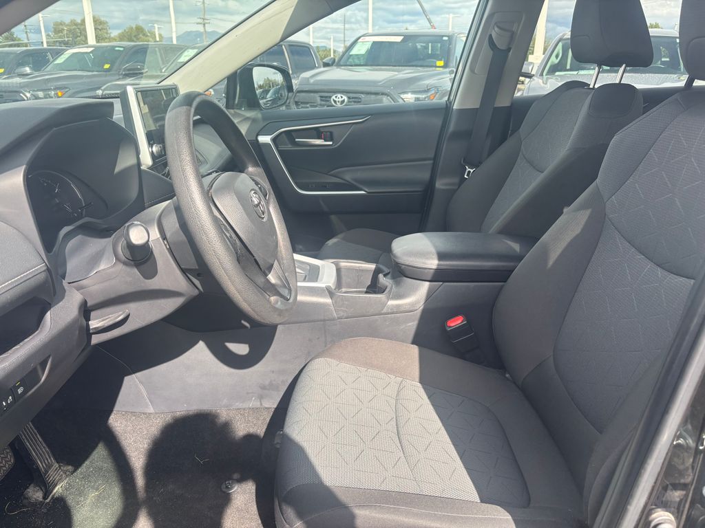 Used 2025 Toyota RAV4 SUV