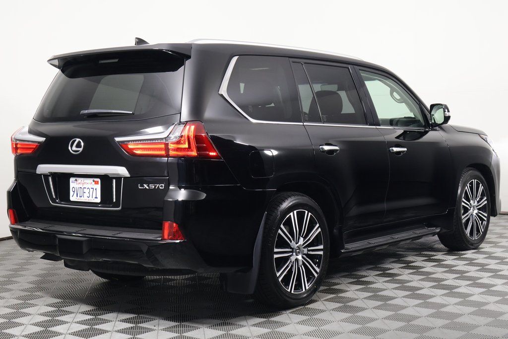 Thumbnail: 2021 Lexus LX - 4