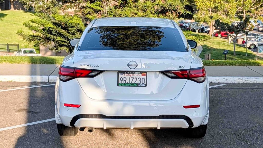 Used 2024 Nissan Sentra SV 4D Sedan
