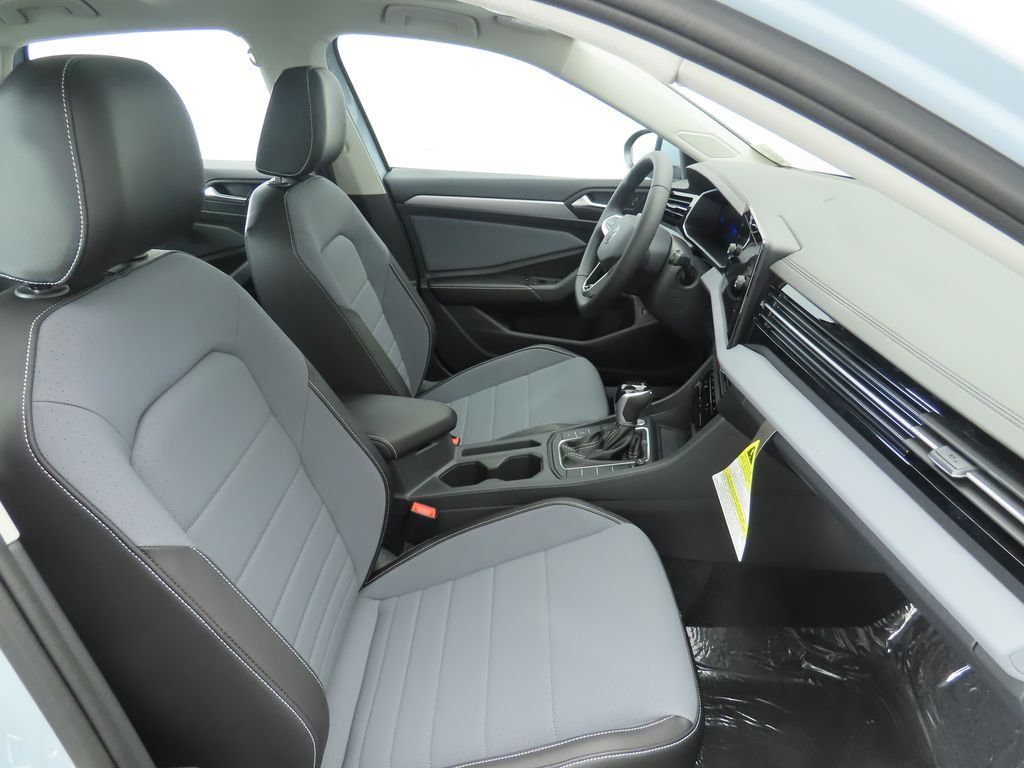 Thumbnail: 2026 Volkswagen Jetta - 20