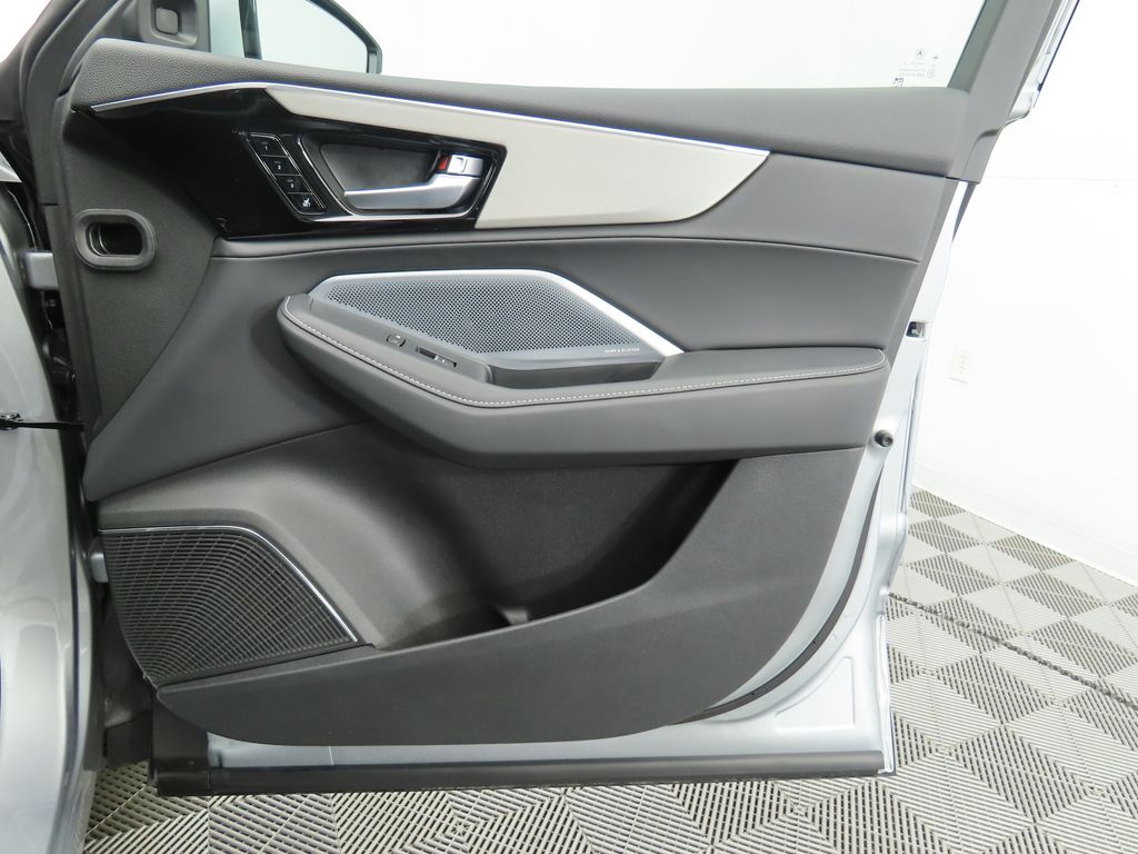 Thumbnail: 2026 Acura MDX - 27