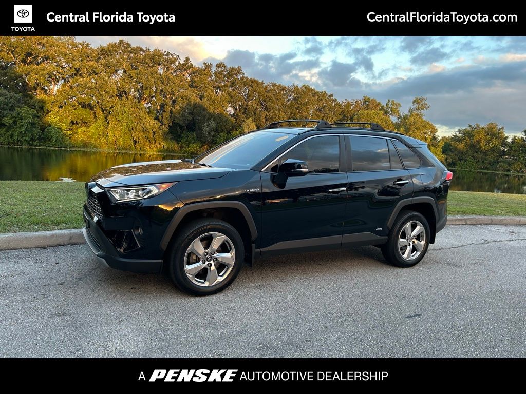 Thumbnail: 2019 Toyota RAV4 - 1