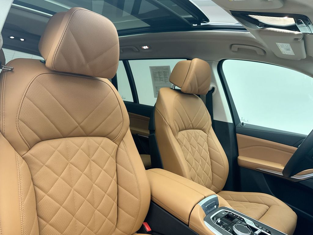 2024 BMW X7 xDrive40i 18