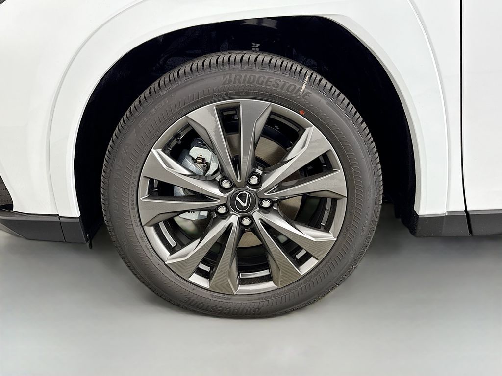 Thumbnail: 2025 Lexus UX - 23
