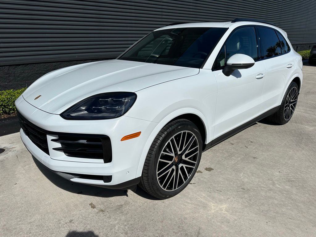 Thumbnail: 2026 Porsche Cayenne - 7