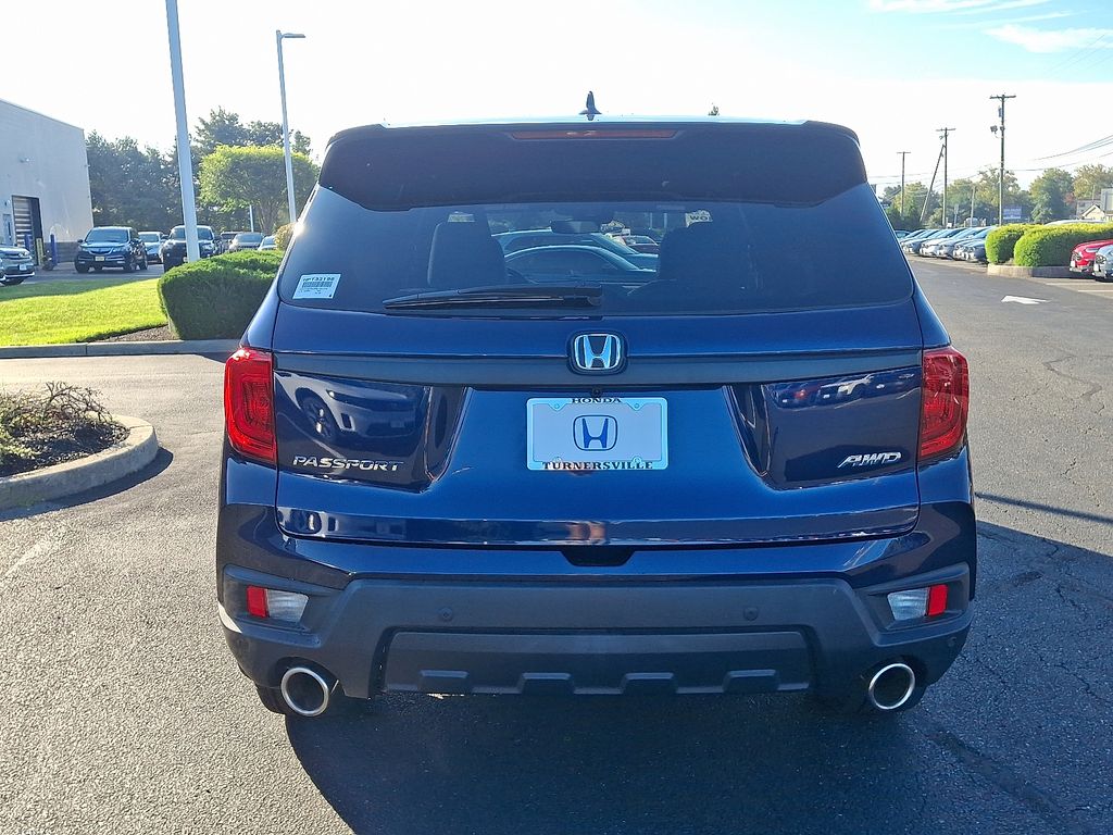 Thumbnail: 2023 Honda Passport - 5