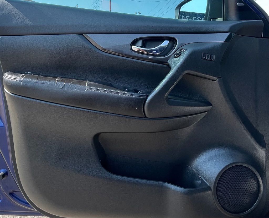 2018 Nissan Rogue SV Blue at Texan Dodge Chrysler Jeep Ram