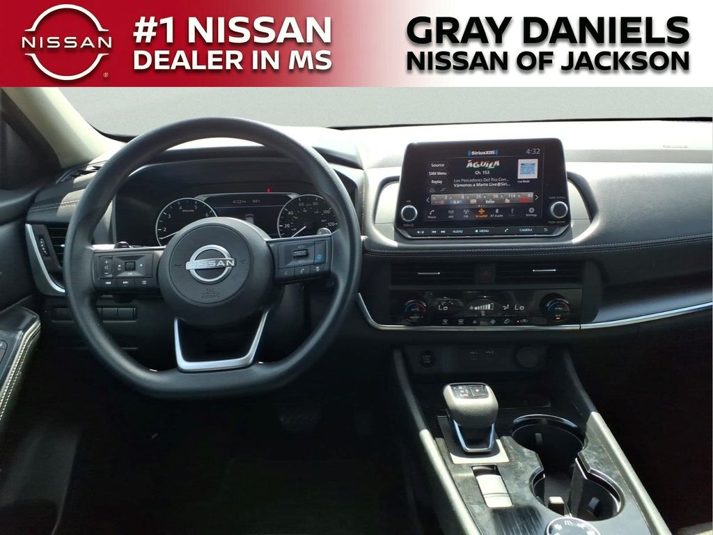 Used 2024 Nissan Rogue SUV
