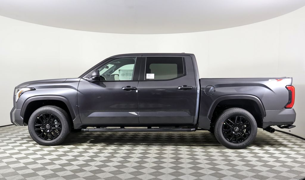 2026 Toyota Tundra SR5 CrewMax photo 3