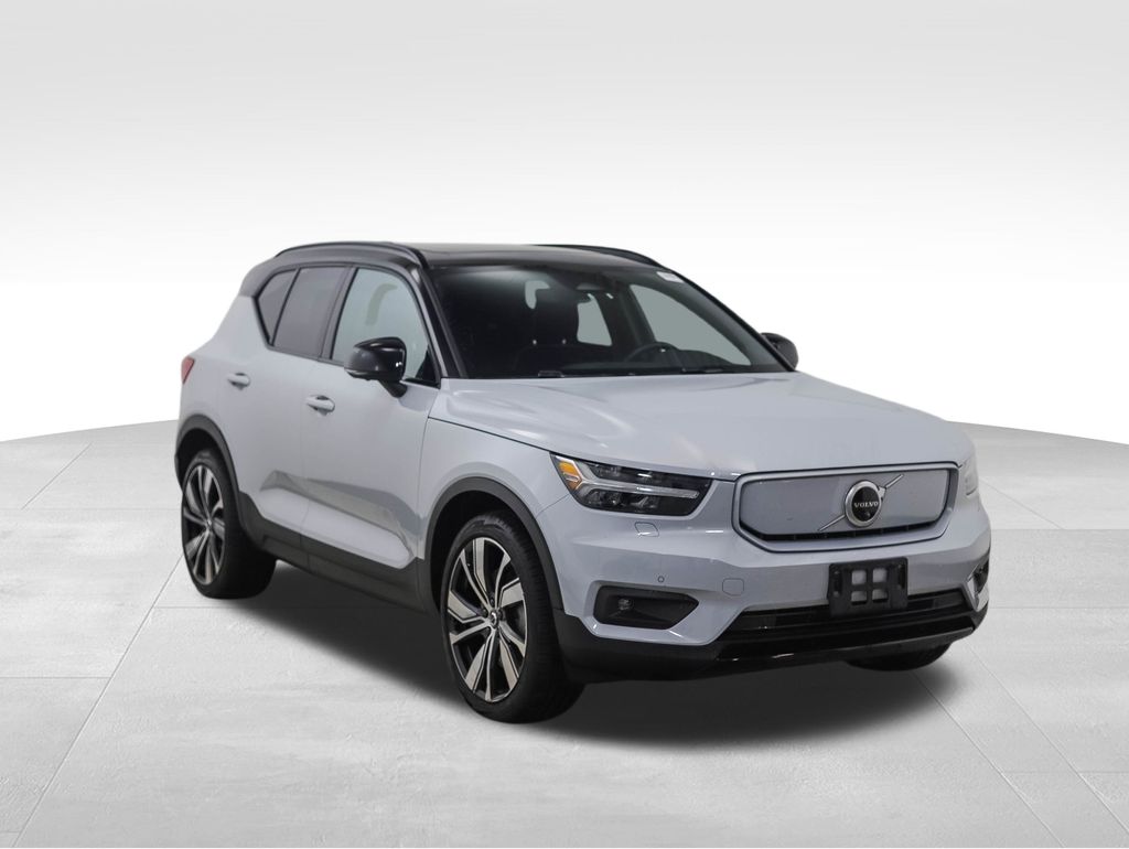 2021 Volvo XC40 Recharge Core 7