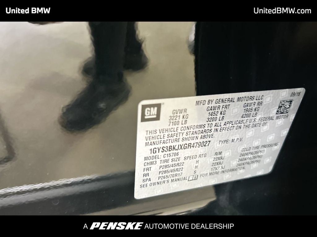 Thumbnail: 2016 Cadillac Escalade - 23