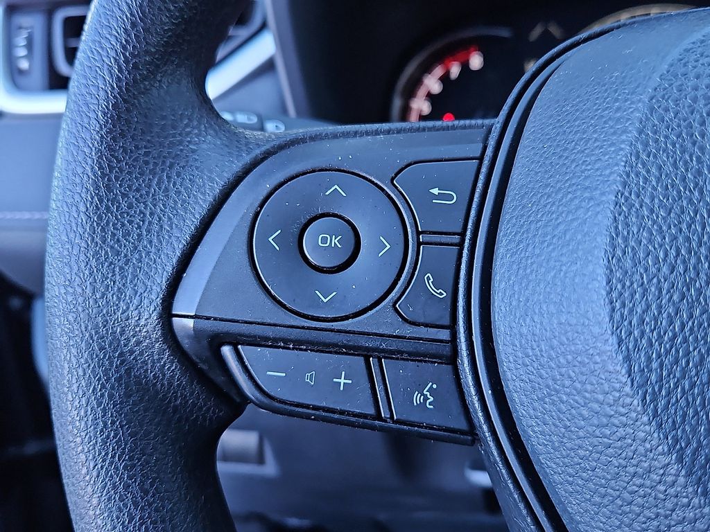 Thumbnail: 2024 Toyota RAV4 - 17