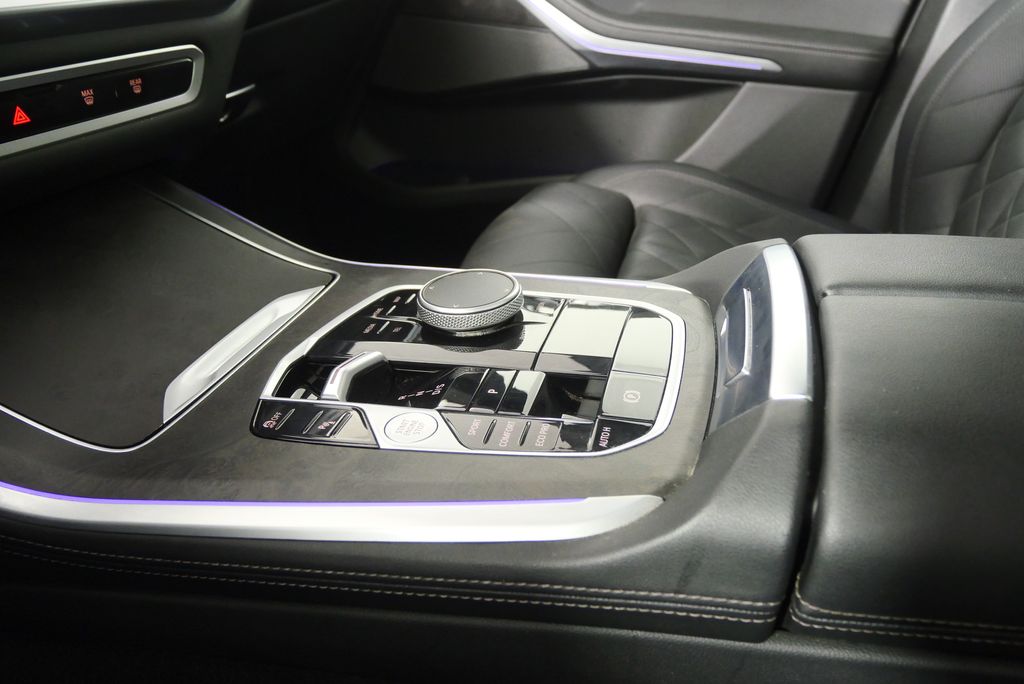 Thumbnail: 2025 BMW X5 - 26