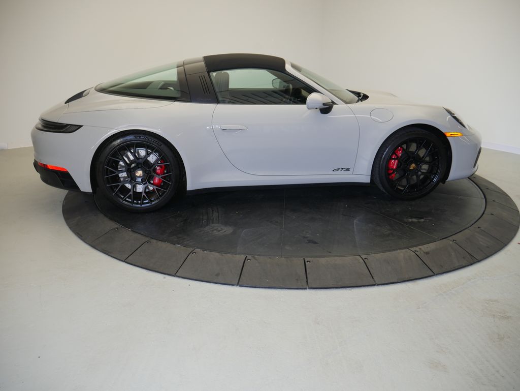Thumbnail: 2024 Porsche 911 - 8