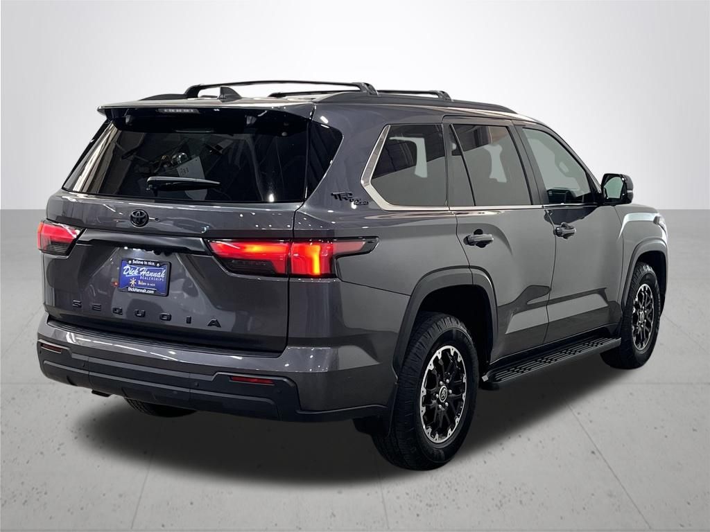 2024 Toyota Sequoia SR5