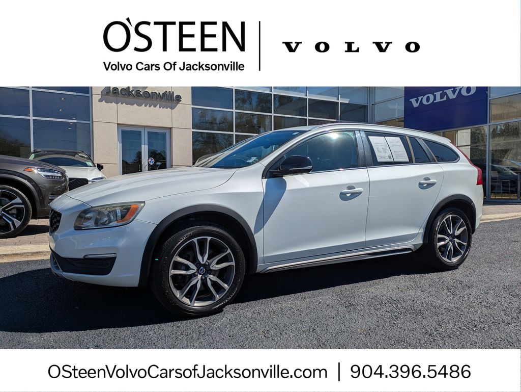 2018 Volvo V60 Cross Country T5 Premier AWD
