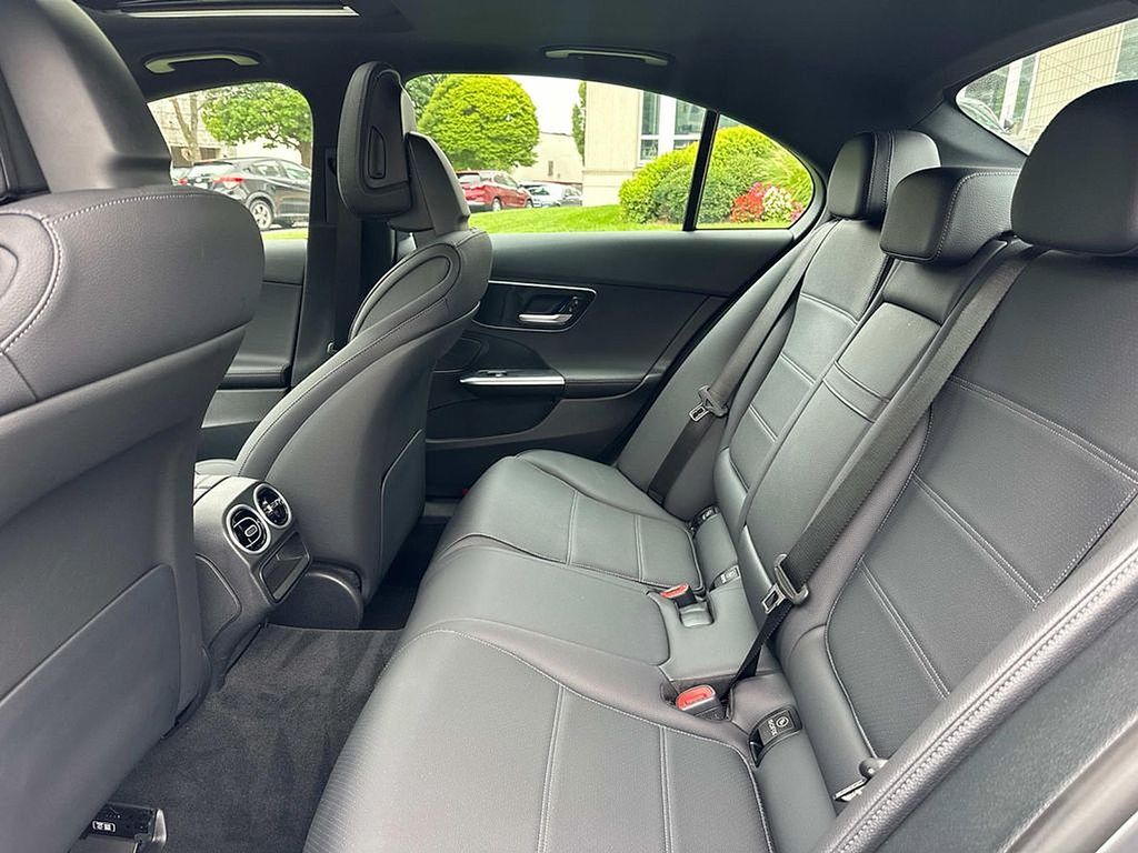 Thumbnail: 2024 Mercedes-Benz C-Class - 31