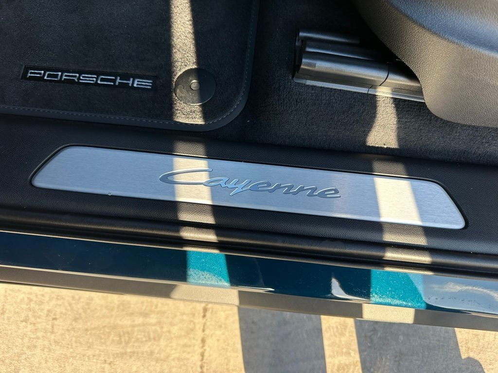Thumbnail: 2026 Porsche Cayenne - 22