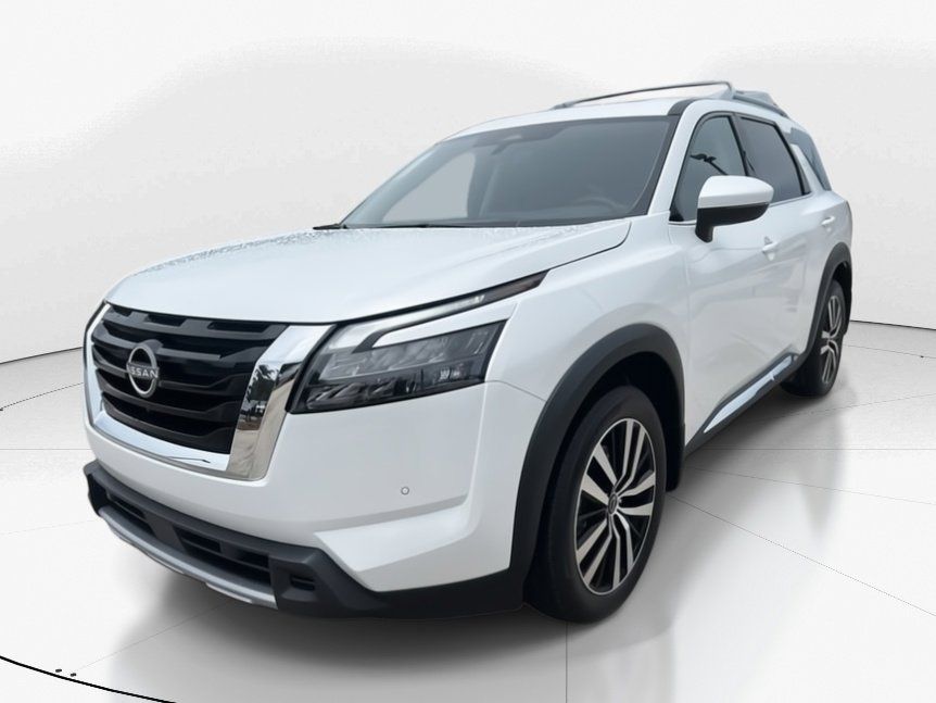 2025 Everest White Pearl Tricoat Nissan Pathfinder Platinum 4X4 SUV