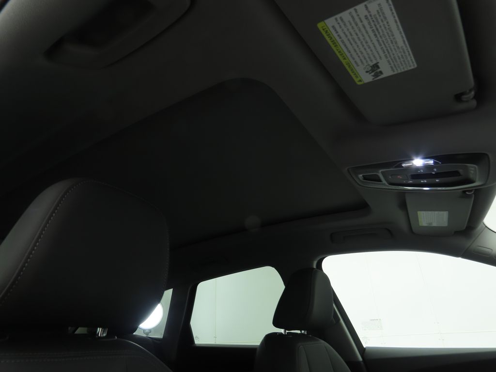 Thumbnail: 2025 Audi Q5 - 20