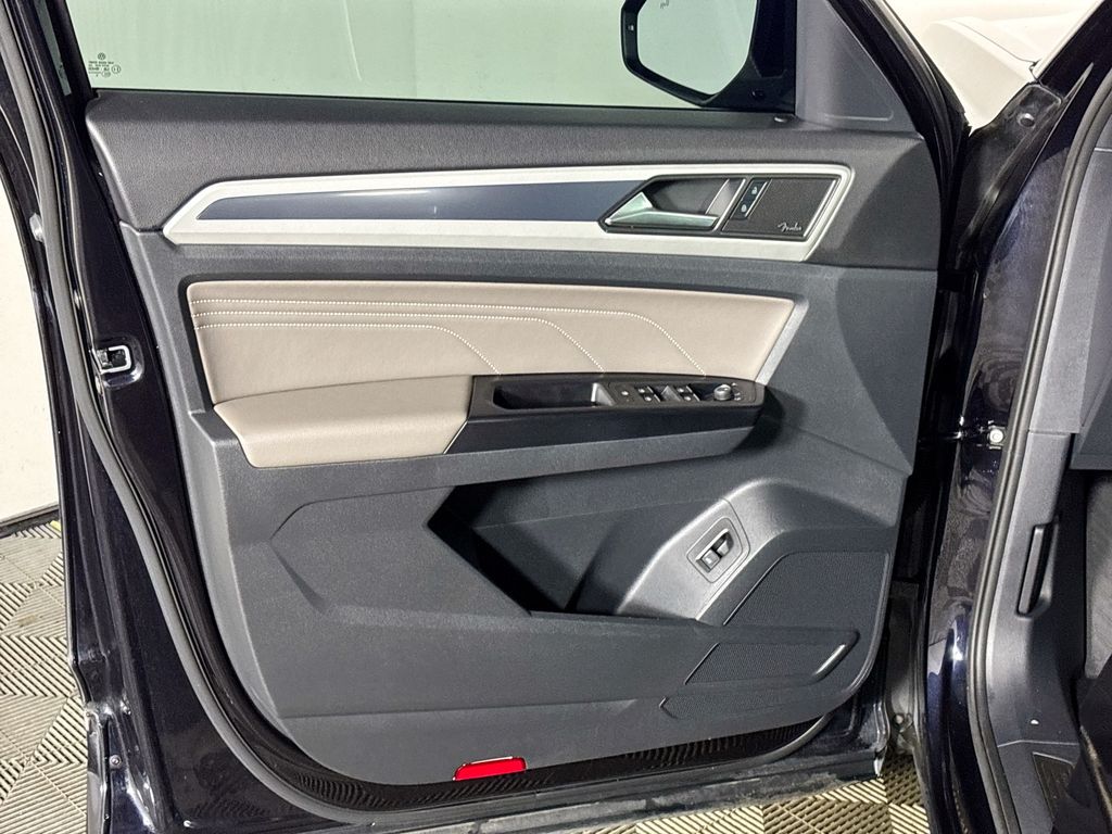 2021 Volkswagen Atlas Cross Sport 3.6L V6 SEL Premium R-Line