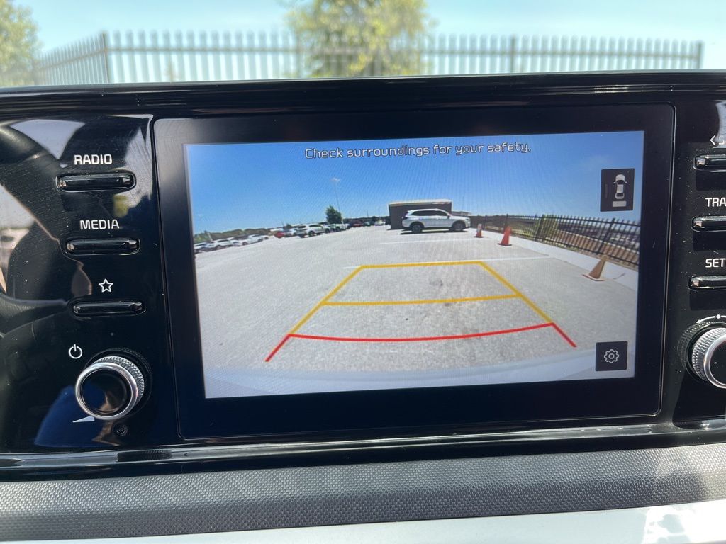 Thumbnail: 2021 Kia K5 - 24
