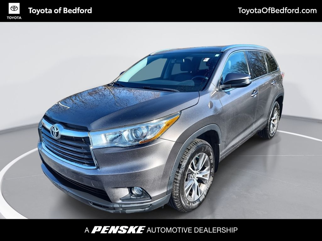 2016 Toyota Highlander XLE -
                Bedford, OH