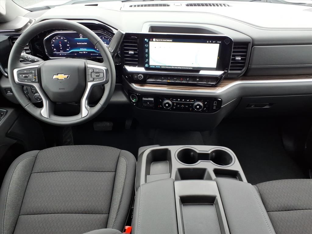 used 2025 Chevrolet Silverado 1500 car, priced at $41,901