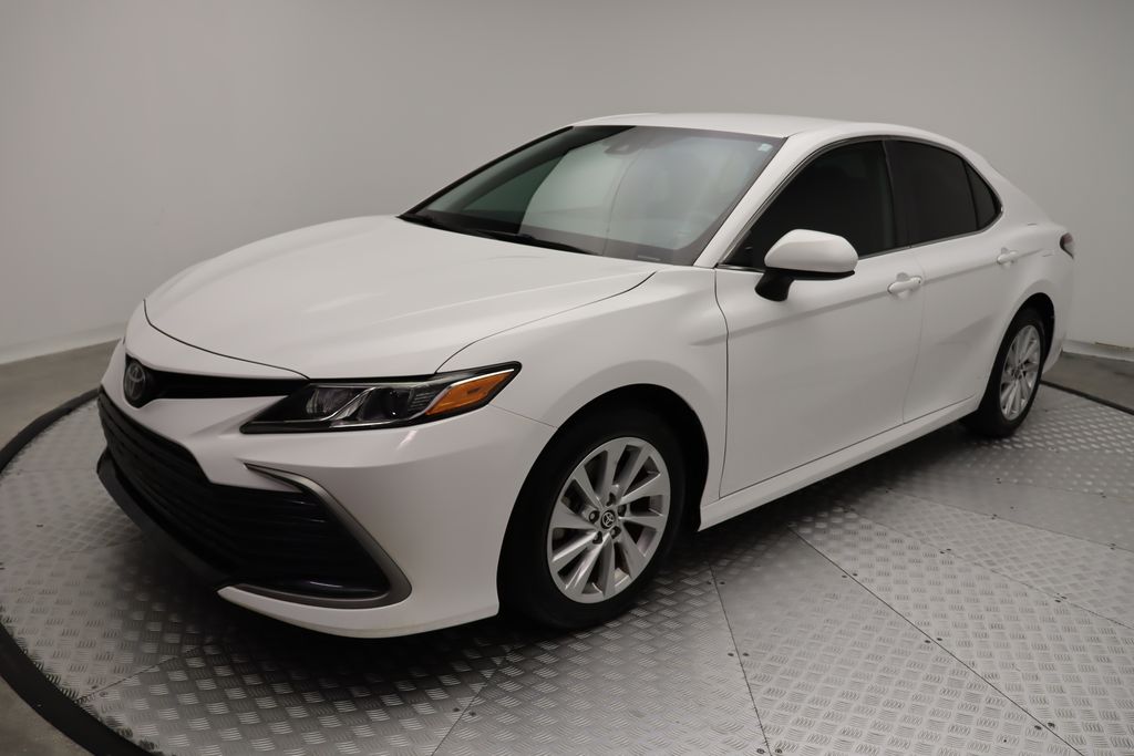 2021 Toyota Camry LE -
                West Palm Beach, FL