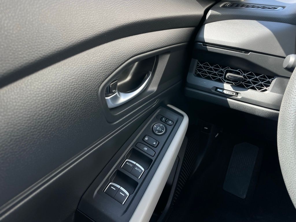 2024 Honda Accord LX 21