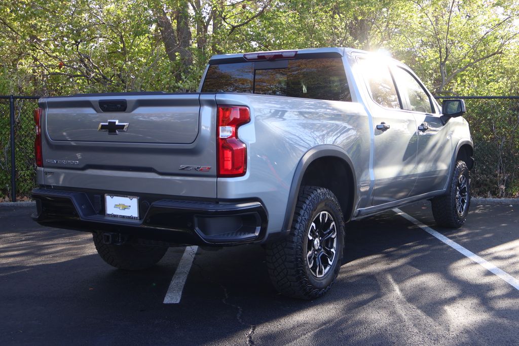 Thumbnail: 2024 Chevrolet Silverado 1500 - 10