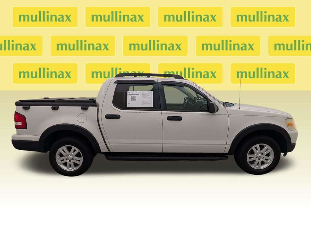Used 2008 White Ford XLT image 2