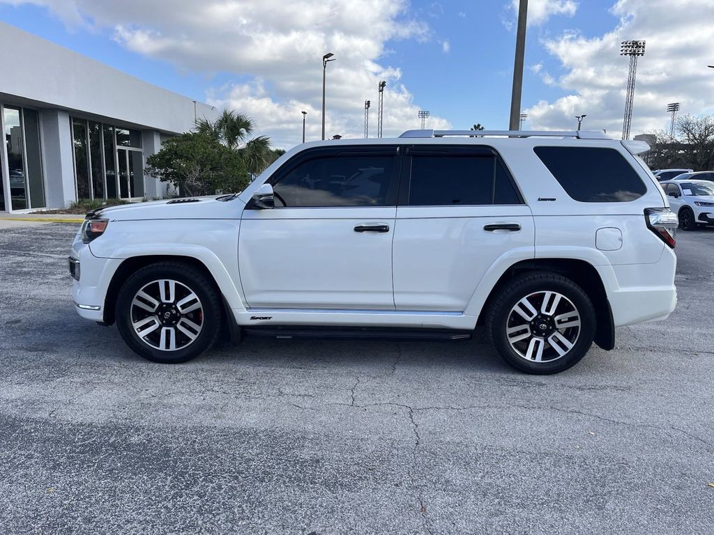 2014 Toyota 4Runner Limited 8