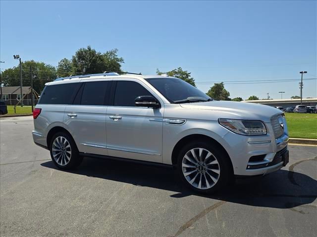 2018 Lincoln Navigator Select 4WD
