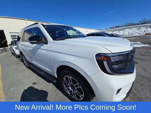 2025 Ford Expedition Active 4WD