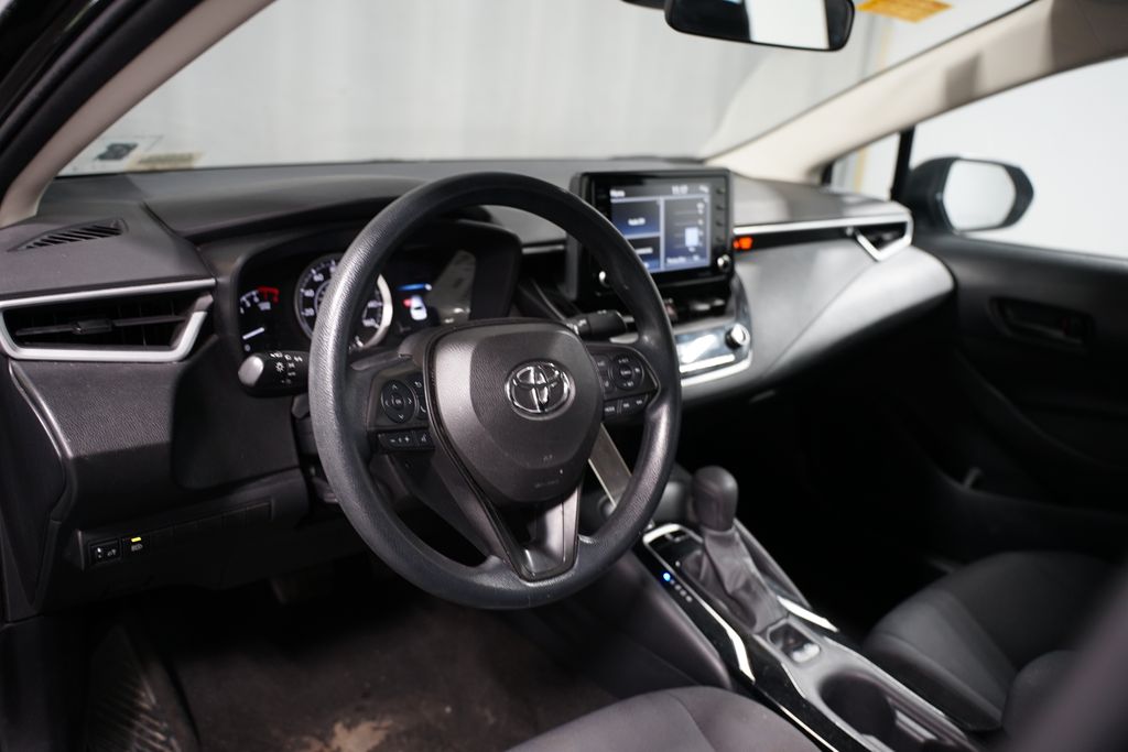 2022 Toyota Corolla LE 7