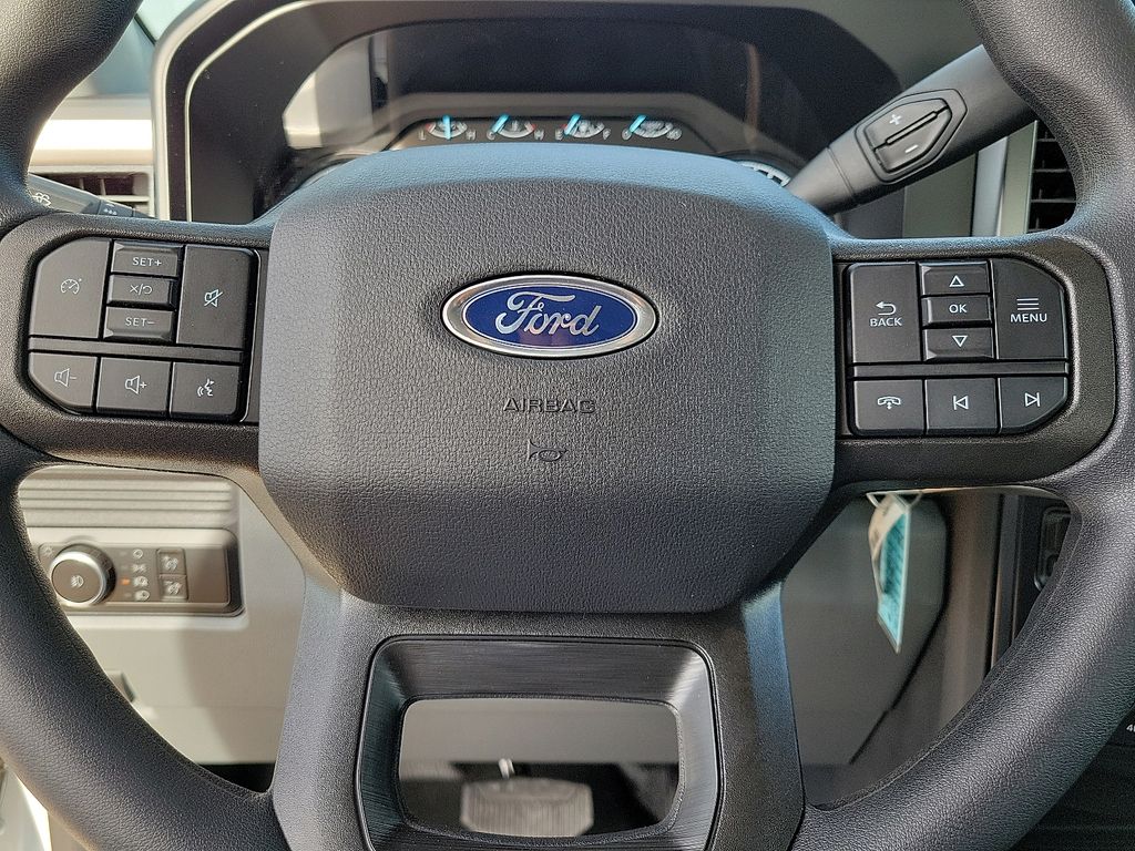 New 2026 White Ford XL image 24
